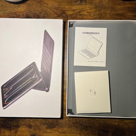 Magic Keyboard for iPad Pro 11/iPad Air 11 Inch(M2,2024/M3,2025) - Picture 6 of 8